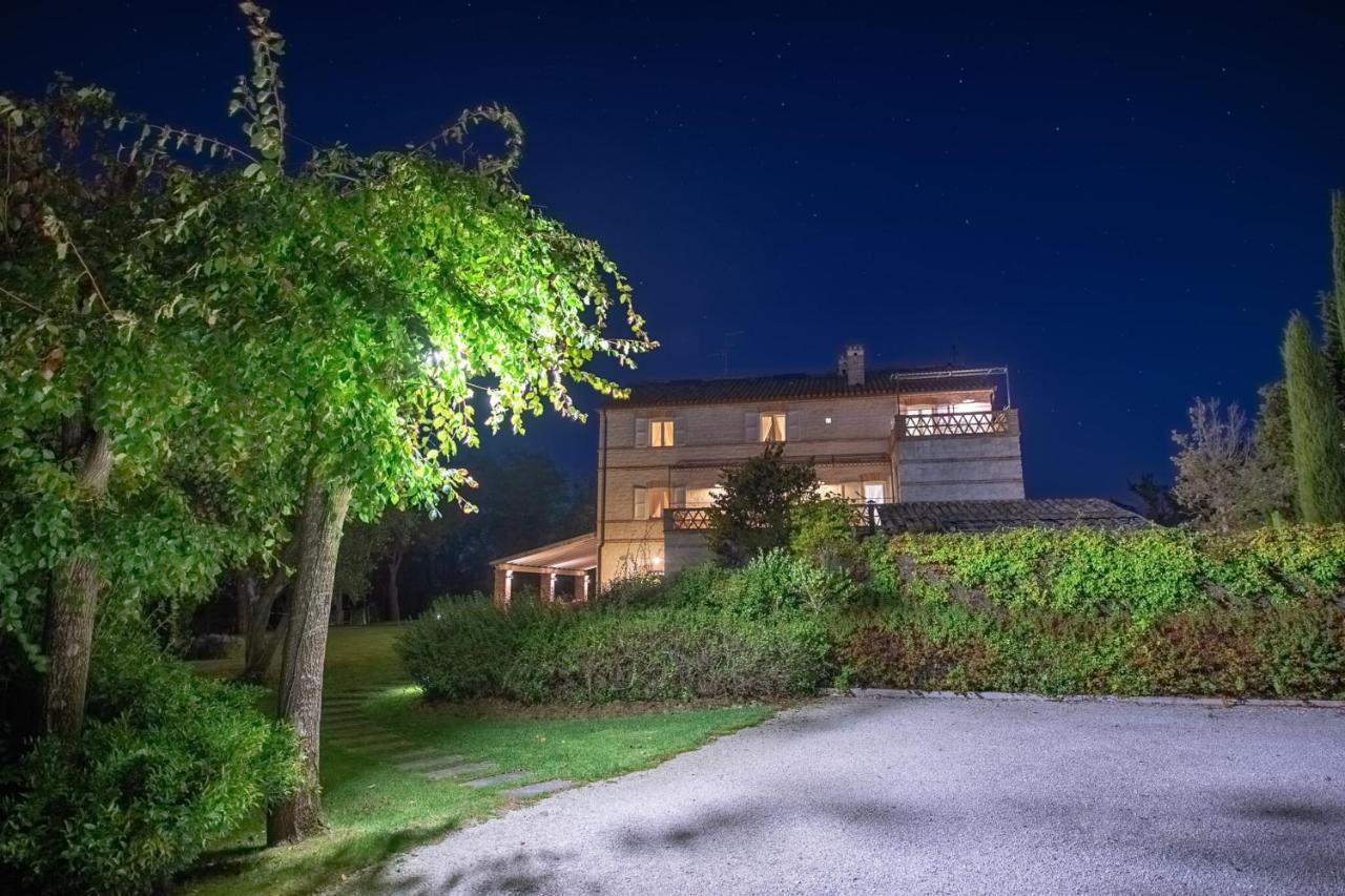 Апартаменти Il Casale Di Giulia Сіроло Екстер'єр фото